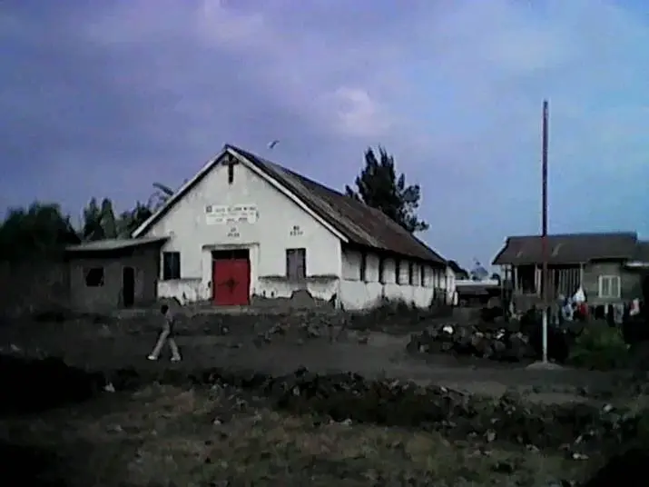 Première  Construction